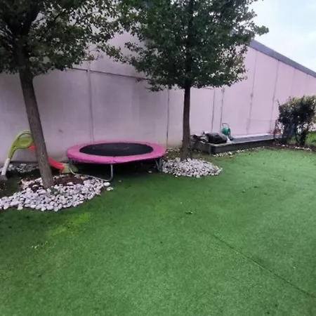 缤纷妍居